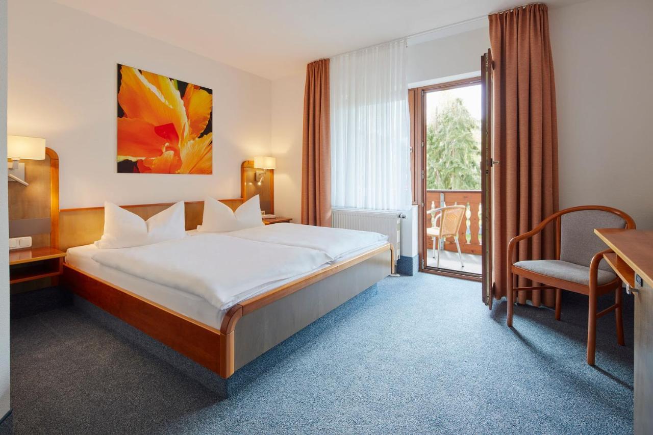 Hotel Garni Sonnenhof Reichenberg  外观 照片