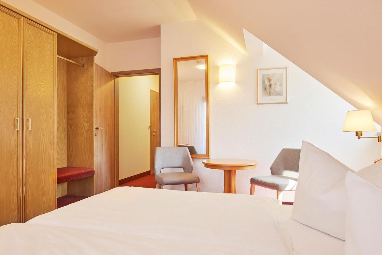 Hotel Garni Sonnenhof Reichenberg  外观 照片
