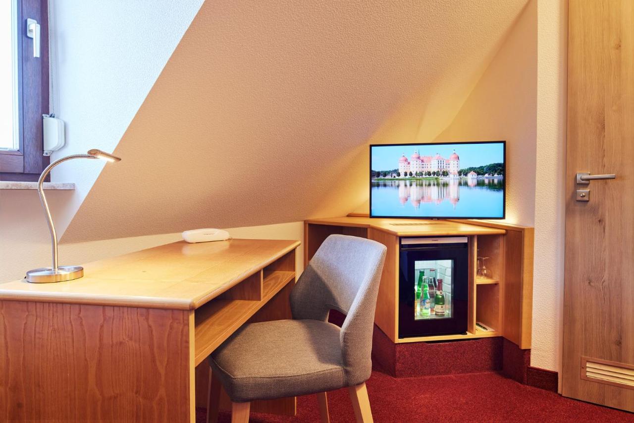 Hotel Garni Sonnenhof Reichenberg  外观 照片