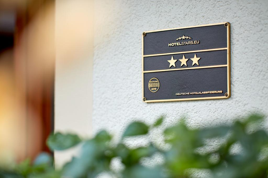 Hotel Garni Sonnenhof Reichenberg  外观 照片