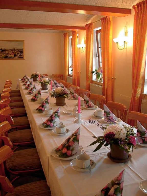 Hotel Garni Sonnenhof Reichenberg  外观 照片